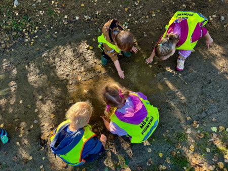 Trošku jsme se ušpinily